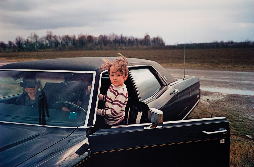 william-eggleston-new-dyes-boy
